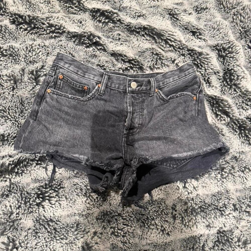 Aritzia Women's Black Shorts